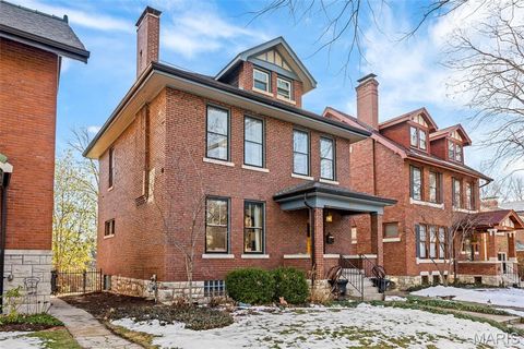 7144 Waterman Avenue University City MO 63130