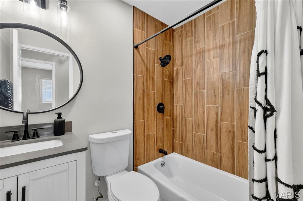 Florissant, Missouri 63033, United States, 4 Bedrooms Bedrooms, ,2 BathroomsBathrooms,Residential,Active,223918