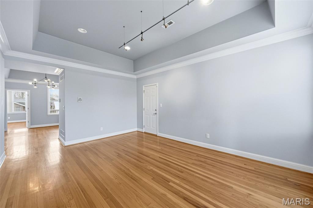 6312 Southwood Condo - Residential