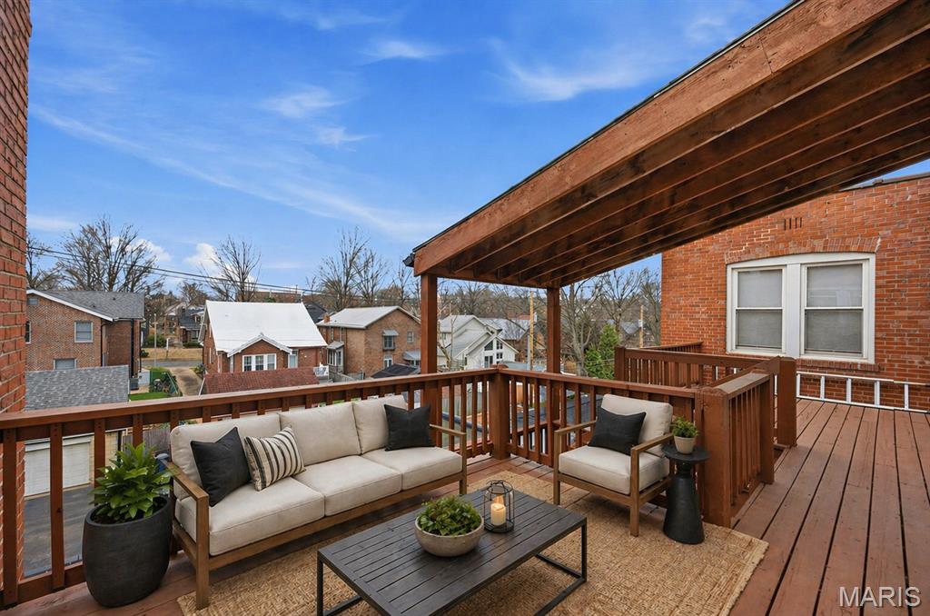 6312 Southwood Condo - Residential