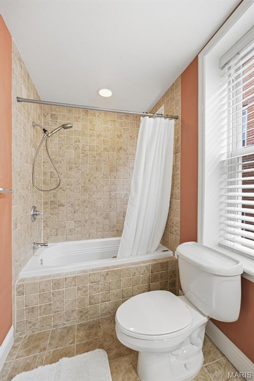 6312 Southwood Condo - Residential