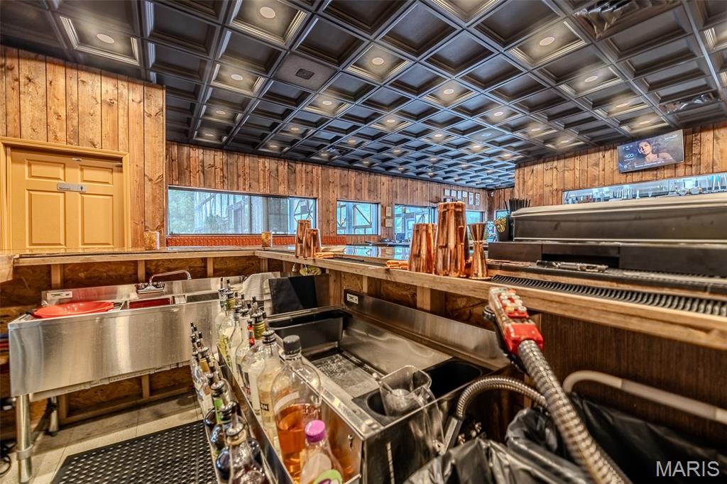 Rural - Commercial Sale