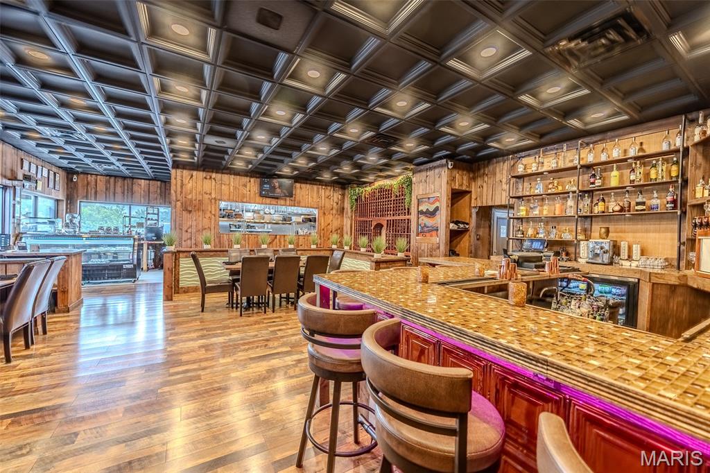 Rural - Commercial Sale