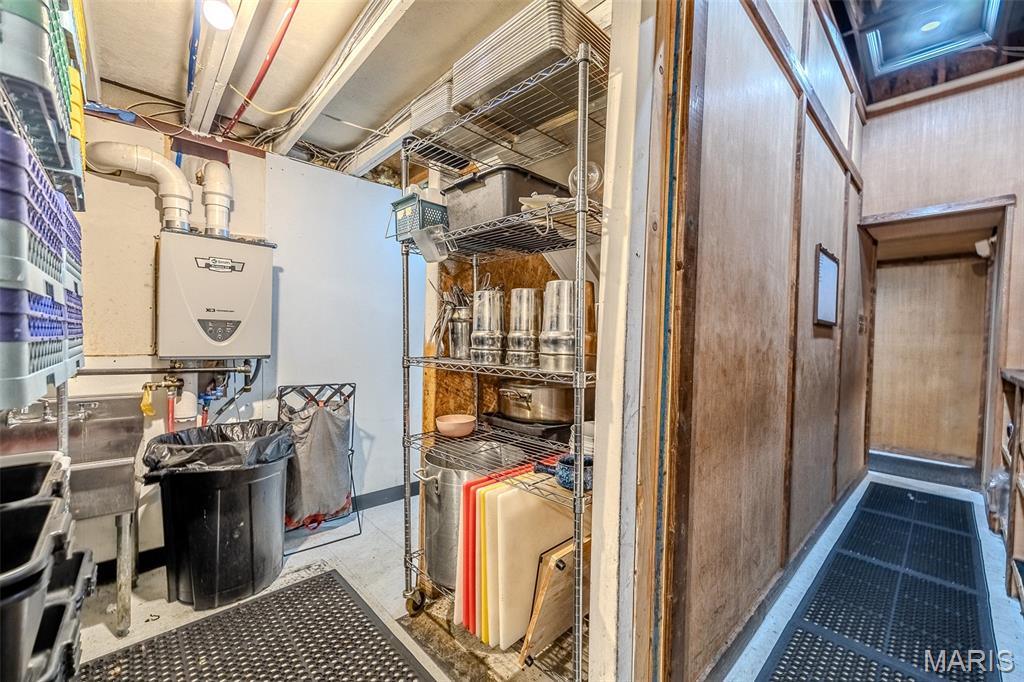 Rural - Commercial Sale