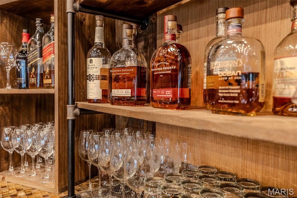 Rural - Commercial Sale