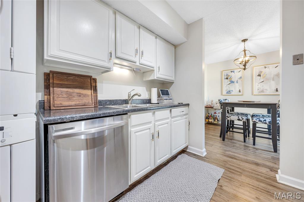 Brentwood Forest Condo Ph Four - Residential