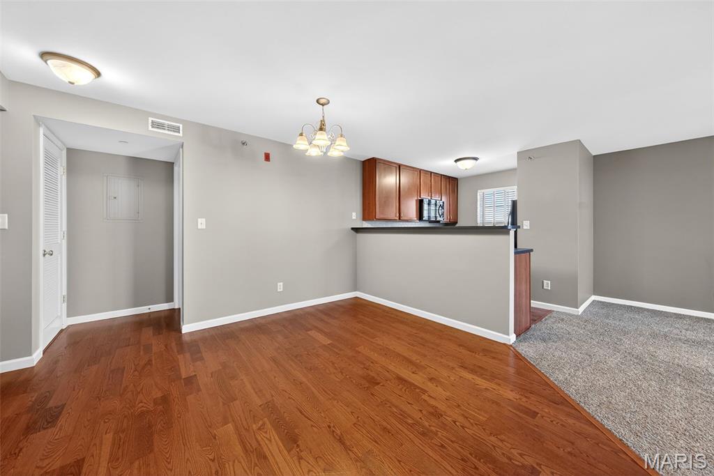 Springhurst Terrace #6 - Residential