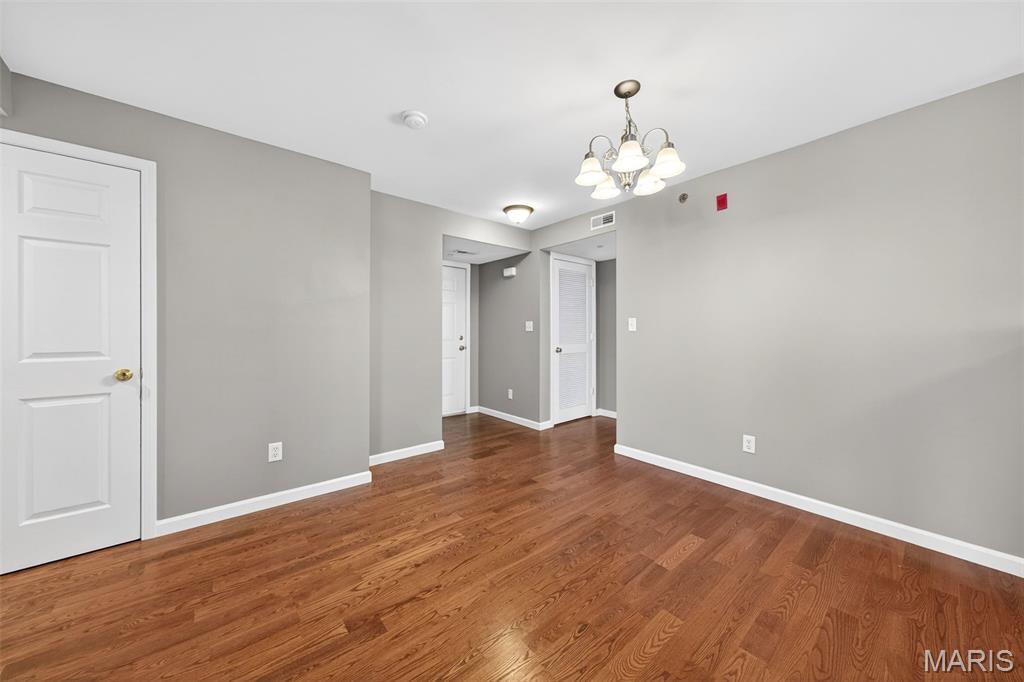 Springhurst Terrace #6 - Residential