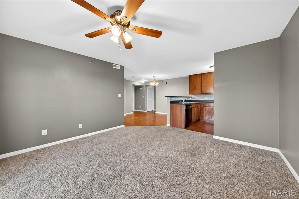 Springhurst Terrace #6 - Residential