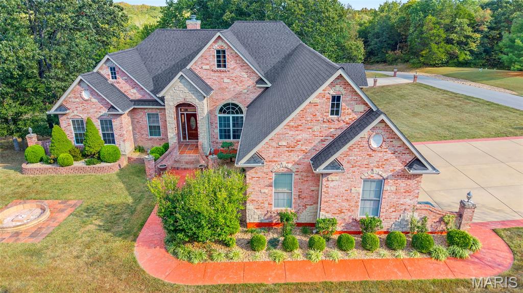 599 Huntington Trails Drive