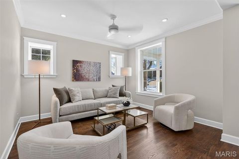 Tiny photo for 727 Marshall Avenue, Webster Groves, MO 63119 (MLS # 25077409)