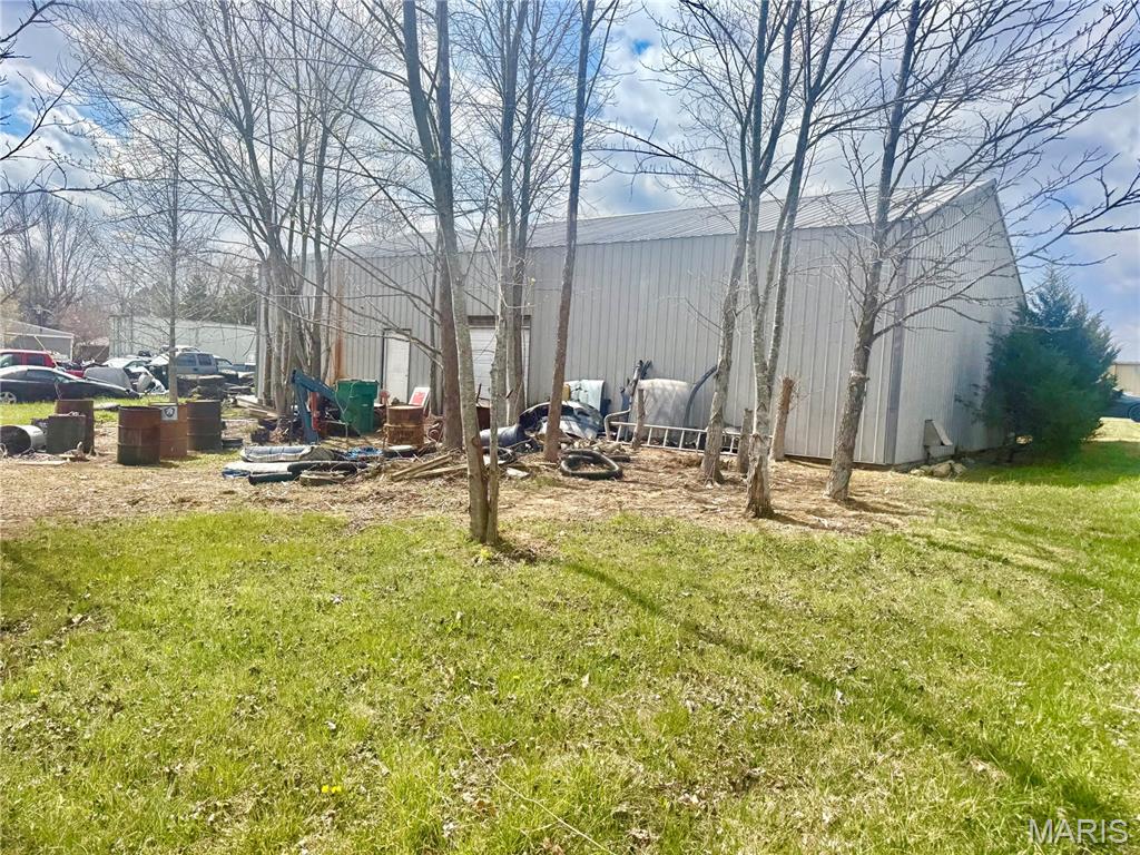 n/a - Commercial Sale