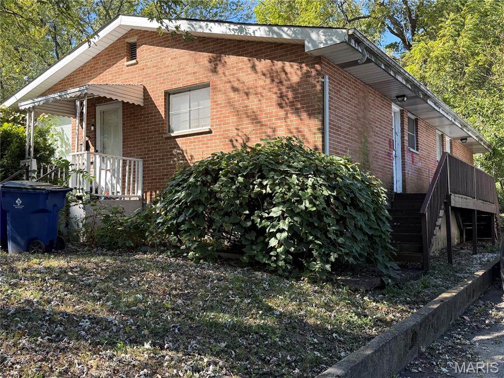 3329 W Milton Avenue