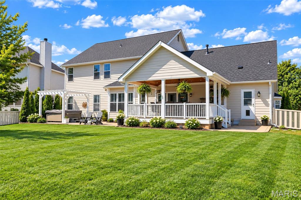 708 Lakeshore Manor Court