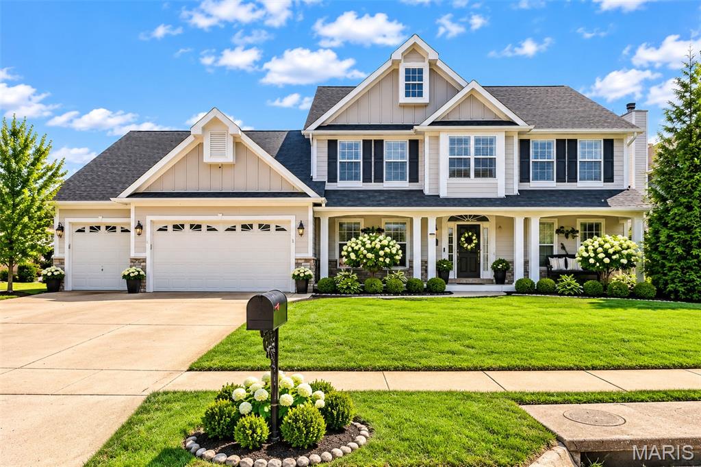 708 Lakeshore Manor Court