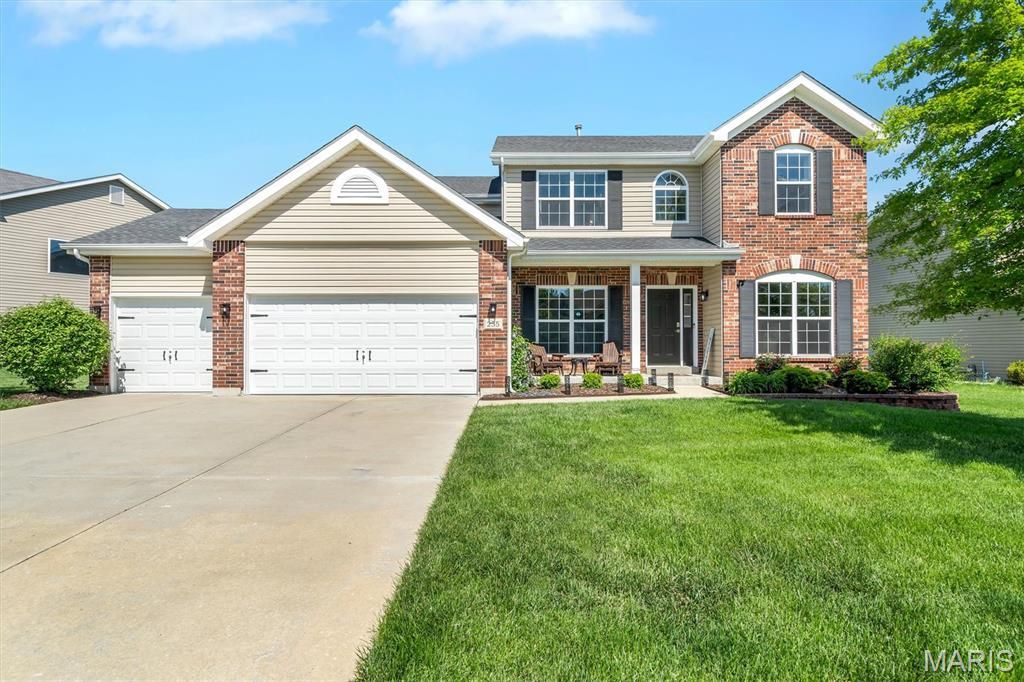 Photo of 255 Mason Glen Drive, Lake Saint Louis, MO 63367 (MLS # 26022012)