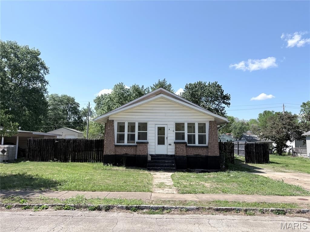 Photo of 704 Camilla Street, Park Hills, MO 63601 (MLS # 26023845)