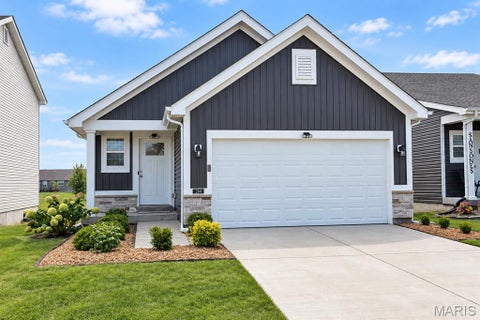 Photo of 284 Crestfield Court, St Charles, MO 63301 (MLS # 26061011)