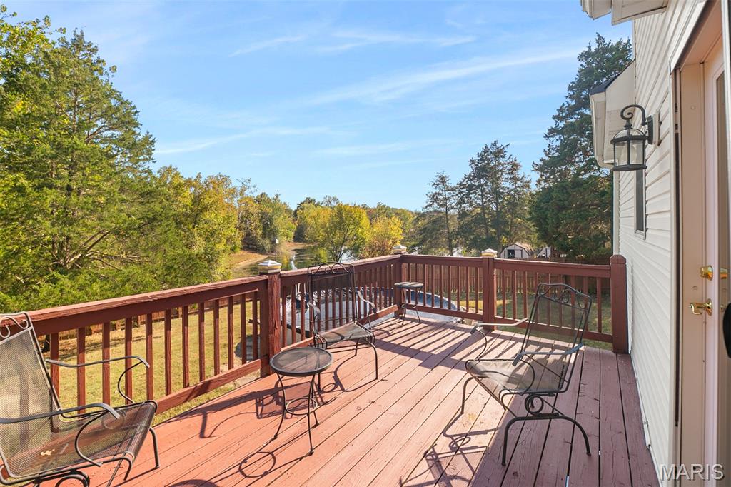 Lakes/Deerwood 02 Rev - Residential