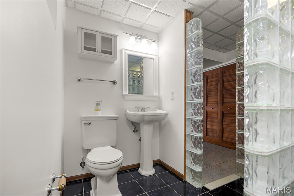 Lakes/Deerwood 02 Rev - Residential