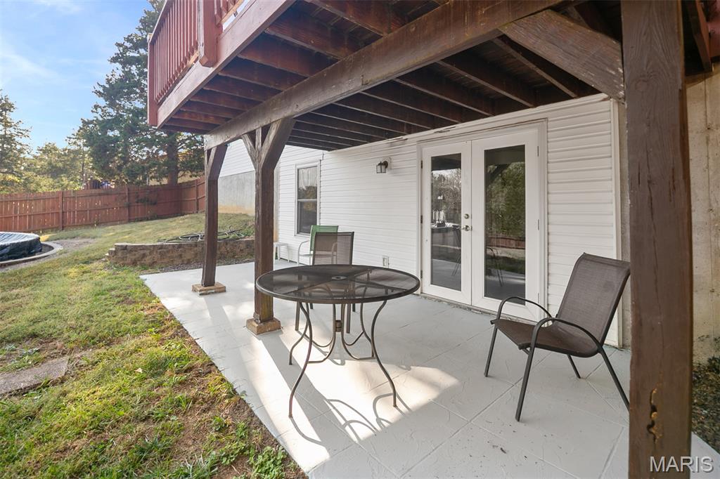 Lakes/Deerwood 02 Rev - Residential