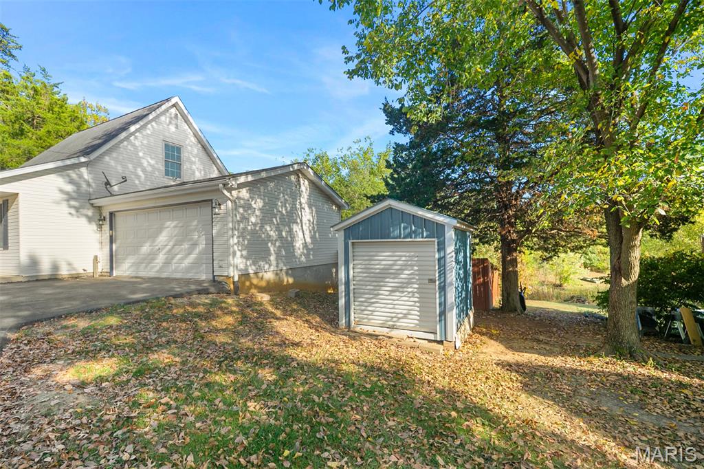 Lakes/Deerwood 02 Rev - Residential