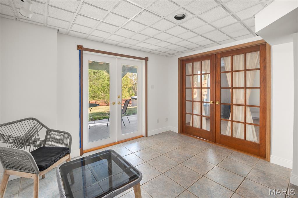 Lakes/Deerwood 02 Rev - Residential