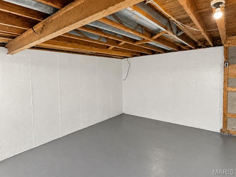 Tiny photo for 631 Holiday Avenue, Hazelwood, MO 63042 (MLS # 26068683)