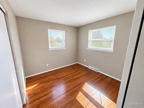 Tiny photo for 631 Holiday Avenue, Hazelwood, MO 63042 (MLS # 26068683)