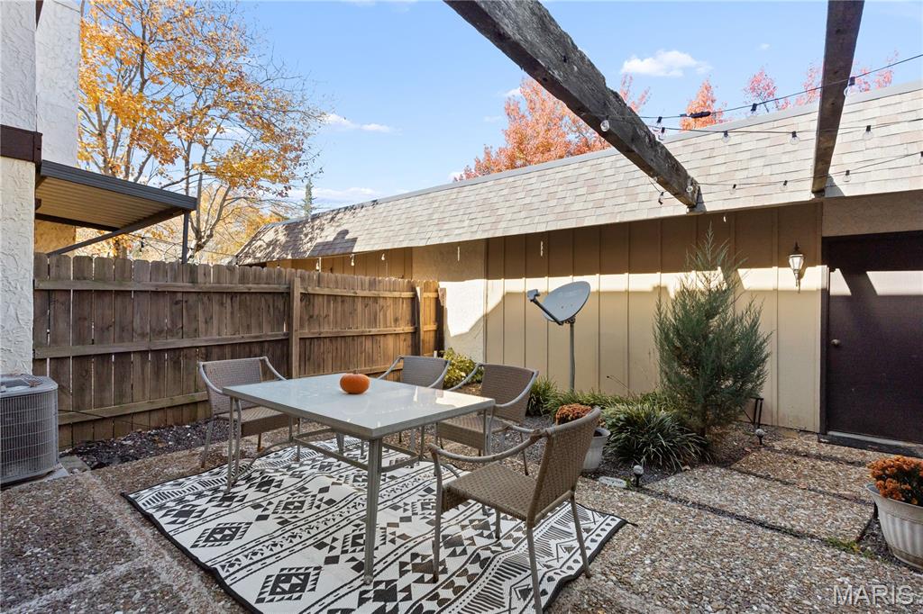 Heritage #9 - Residential