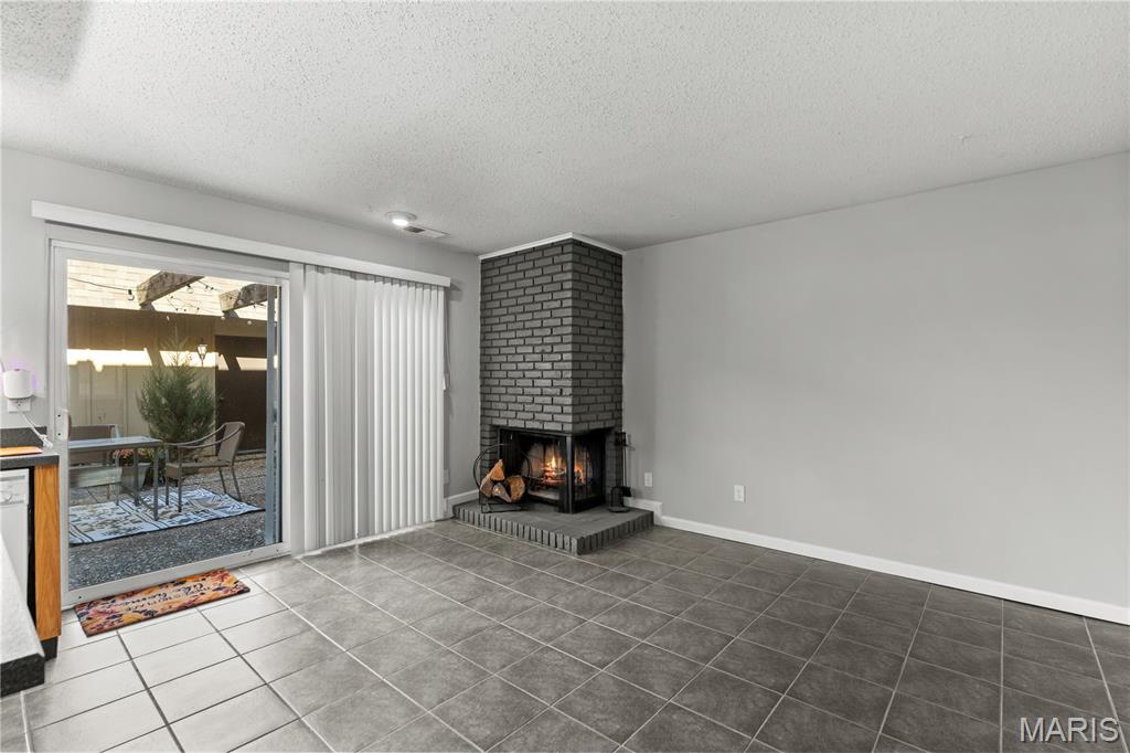 Heritage #9 - Residential