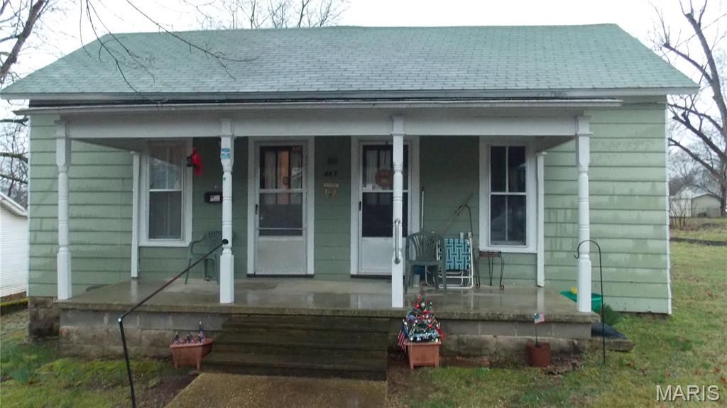 Photo of 407 First Street, Doniphan, MO 63935 (MLS # 26013480)