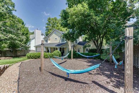 Tiny photo for 420 Woodview Manor Lane, Kirkwood, MO 63122 (MLS # 26041758)