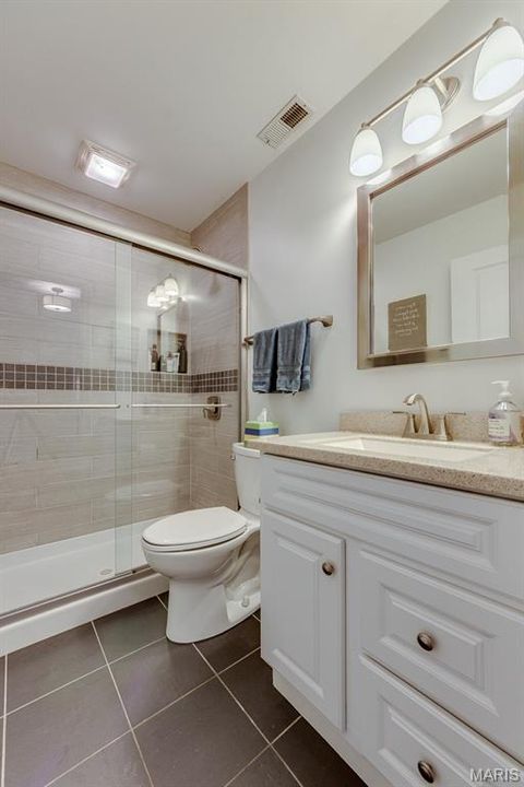 Tiny photo for 420 Woodview Manor Lane, Kirkwood, MO 63122 (MLS # 26041758)