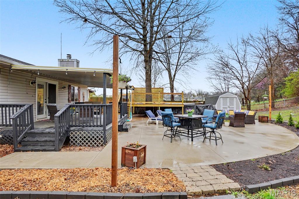 605 Lincoln Court