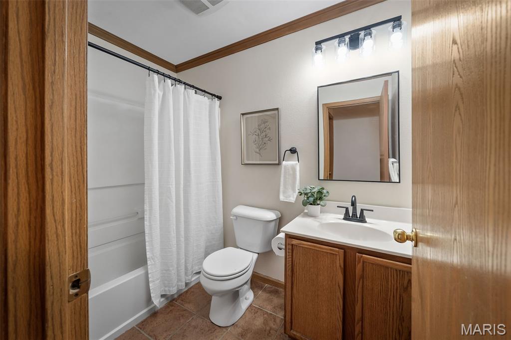 380 Crooked Creek View Lane