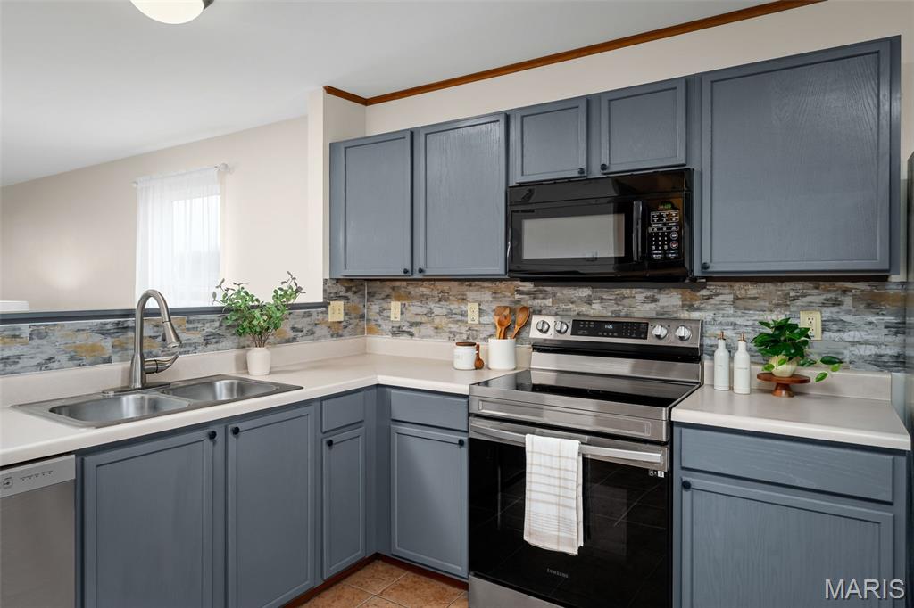 380 Crooked Creek View Lane