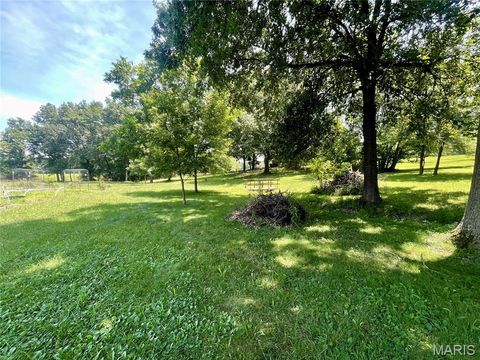 Tiny photo for 76 Lloyd Lane, Winfield, MO 63389 (MLS # 25047966)
