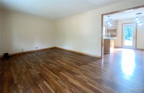 Tiny photo for 76 Lloyd Lane, Winfield, MO 63389 (MLS # 25047966)