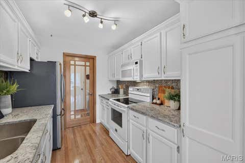 Tiny photo for 16252 Lea Oak Court, Chesterfield, MO 63017 (MLS # 26051560)