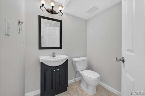 Tiny photo for 16252 Lea Oak Court, Chesterfield, MO 63017 (MLS # 26051560)