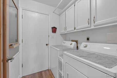 Tiny photo for 16252 Lea Oak Court, Chesterfield, MO 63017 (MLS # 26051560)