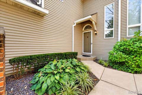 Tiny photo for 16252 Lea Oak Court, Chesterfield, MO 63017 (MLS # 26051560)