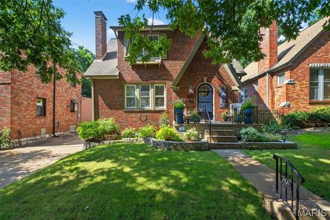 Photo of 7718 Lile Avenue, Richmond Heights, MO 63117 (MLS # 25054941)