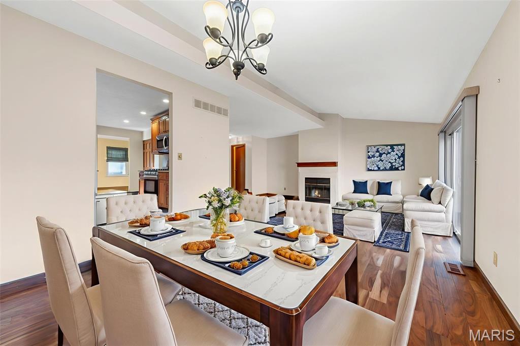 Royal Pines Condo Sixteenth - Residential