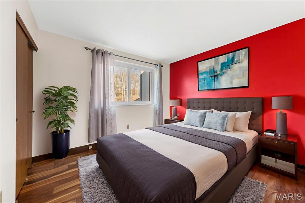 Royal Pines Condo Sixteenth - Residential