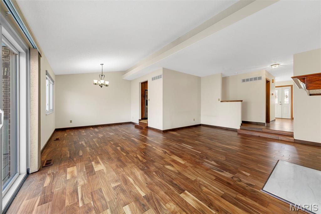 Royal Pines Condo Sixteenth - Residential