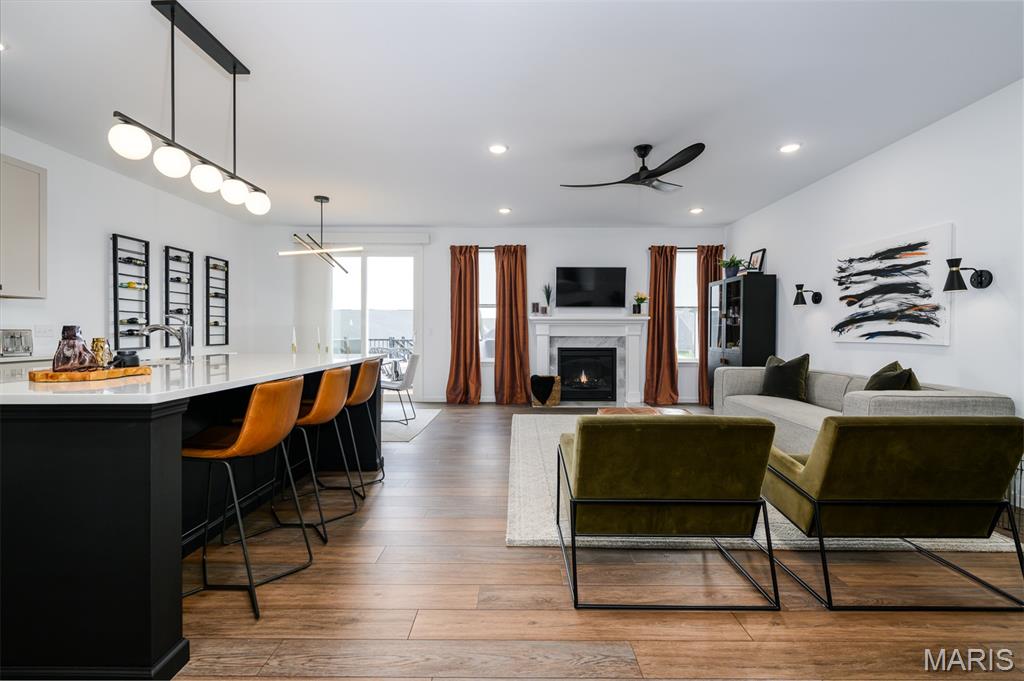 Streets Of Caledonia #4 - Residential