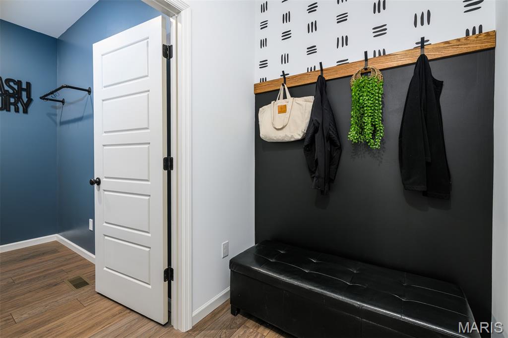 Streets Of Caledonia #4 - Residential