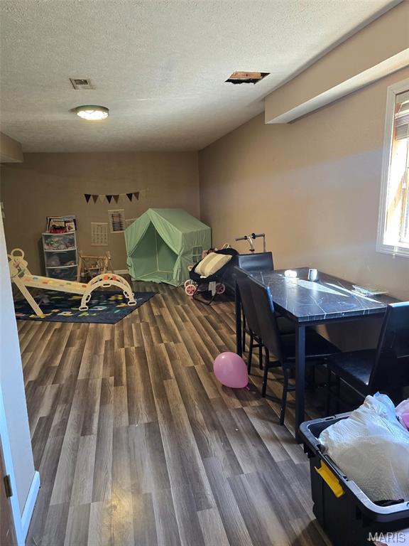 Seventh Add Country Oaks - Residential